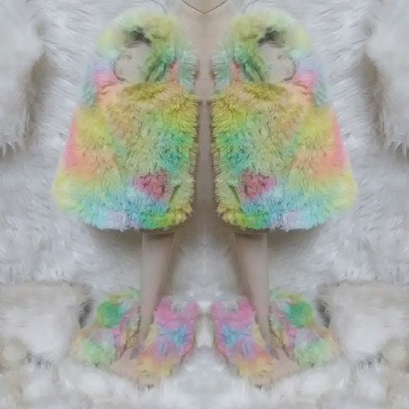 custom fur boots